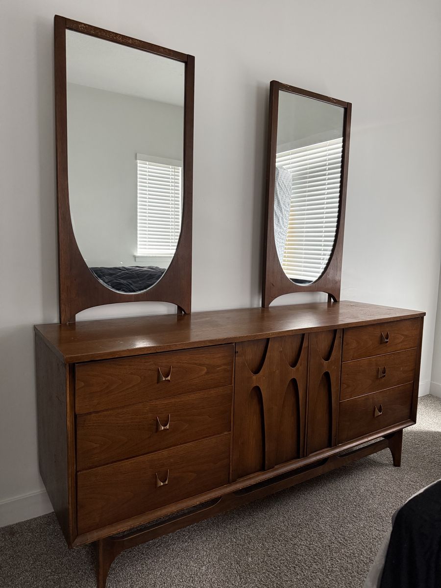 Mid Century Modern Broyhill Brasilia Dresser (Vintage 1960s)