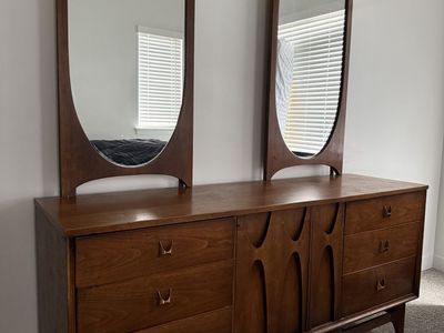 Mid Century Modern Broyhill Brasilia Dresser (Vintage 1960s)