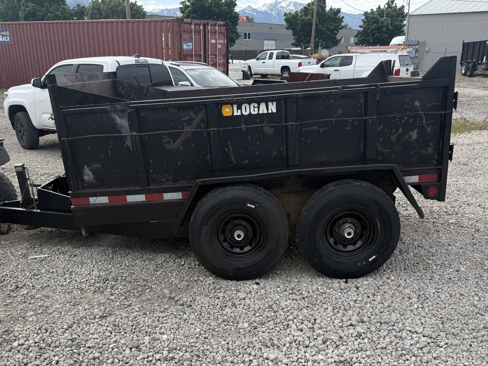 10’ Logan dump trailer