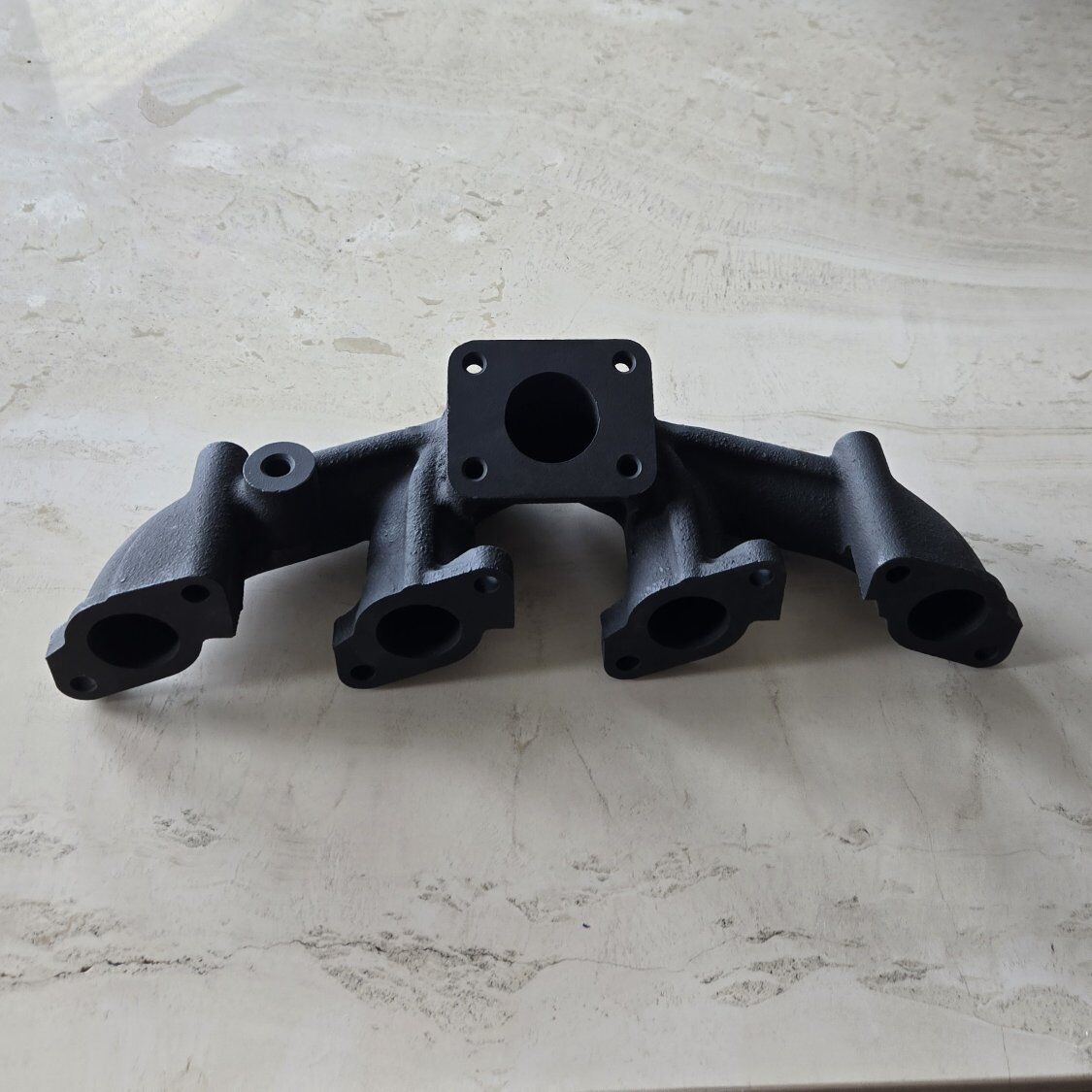 Kubota bobcat manifold IE013 new