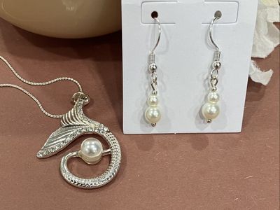 Silver Sea Pendant Necklace and Pearl Earrings