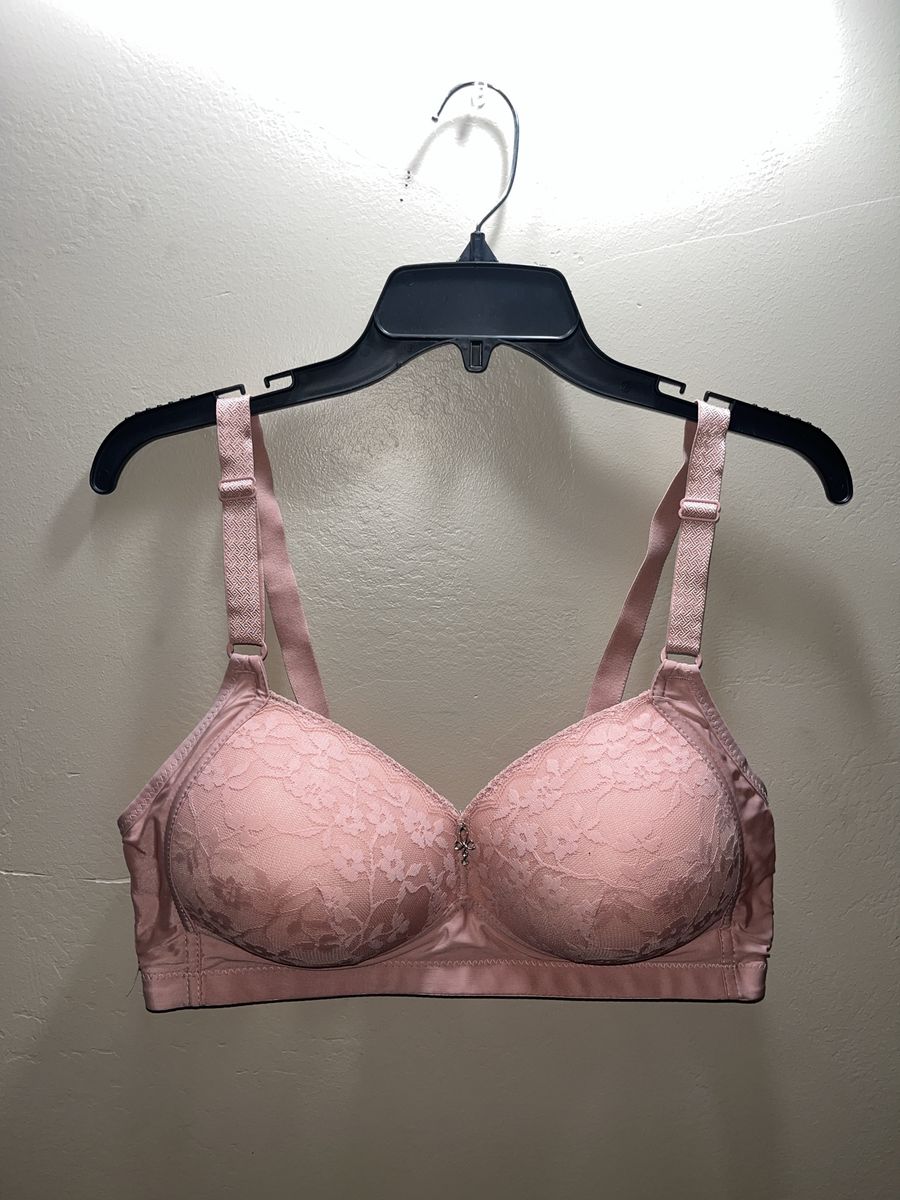 PINK Victoria Secret bras plus some extras
