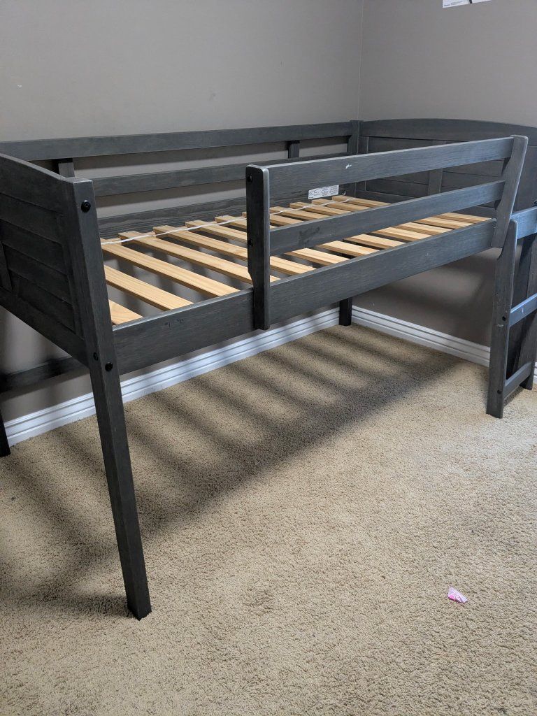 twin loft bed
