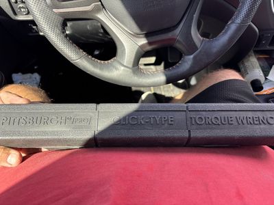 Pittsburgh Pro Click-Type Torque Wrench with Case