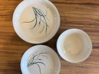 Corelle Wheatfield Dinnerware Set - 8 Dinner Plates, 8 Salad Plates, 10 Bowls - Break & Chip Resistant