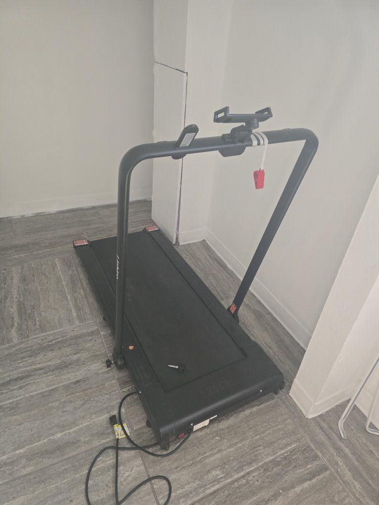 Lichico Folding Treadmill Compact Home Gym Cardio Fitness Machine