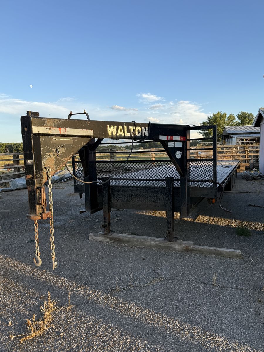 Walton flatbed trailer