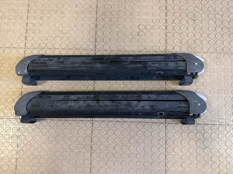Yakima Ski / Board Carrier Rack 24”