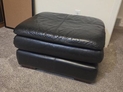 Free Leather Ottoman