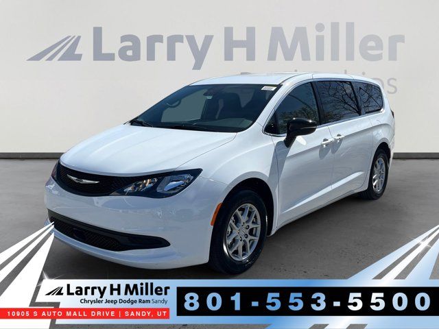 2026 Chrysler Voyager LX