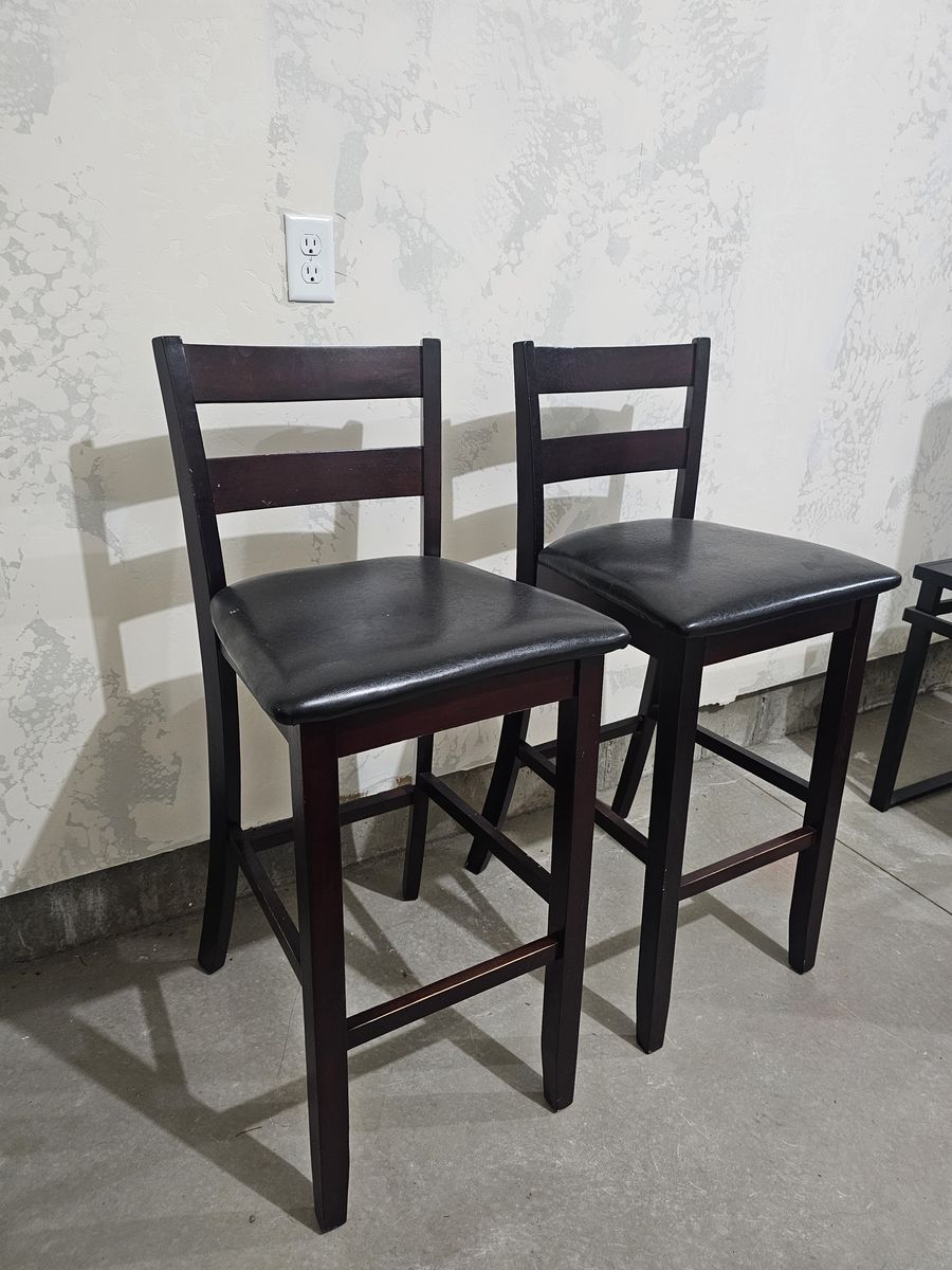 Set of 2 Dark Wooden Bar Stools with Black Padded Seats
