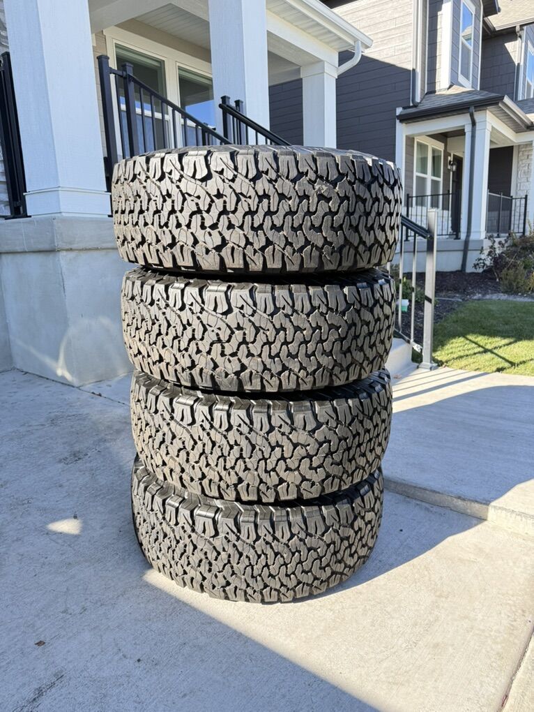 315/70R17 Bfgoodrich Ko2 Load C Brand New