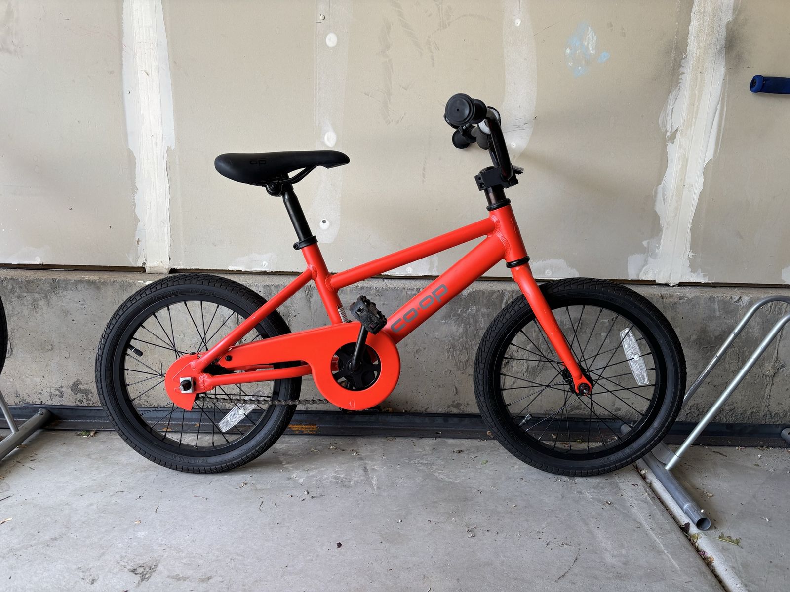 REI Co-op Rev 16 bike