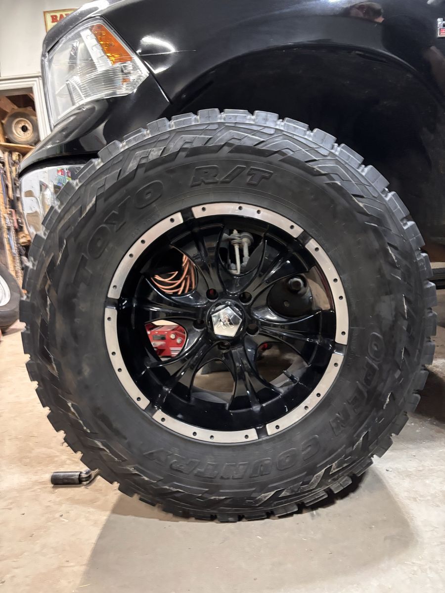 5x5 helo wheels 35x12.5r18 tires