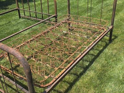 Vintage Iron Twin Bed Frame & Spring Base - Rustic Farmhouse Style, Antique Metal
