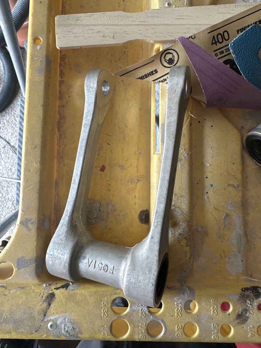 Lowering link for crf150R