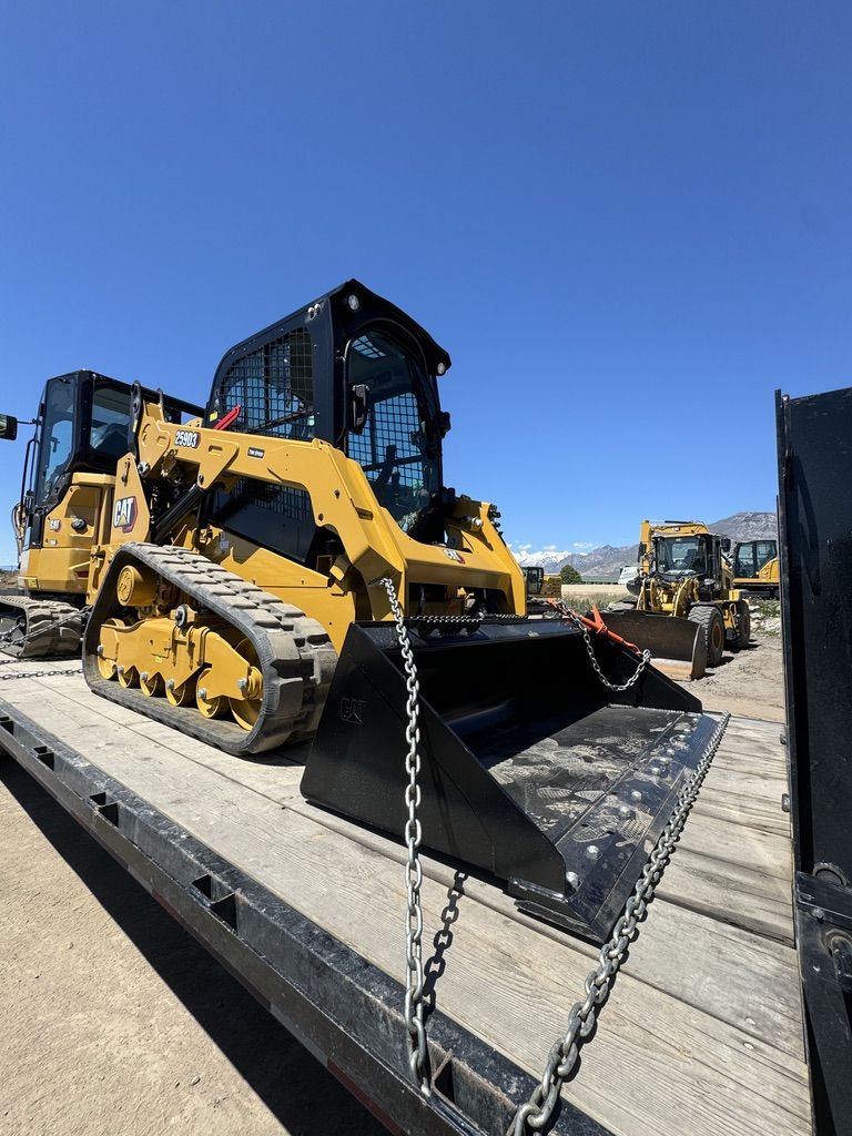 Cat 259D3 Track Skid Loader CTL for Rent. Well Maintained, Low Hours