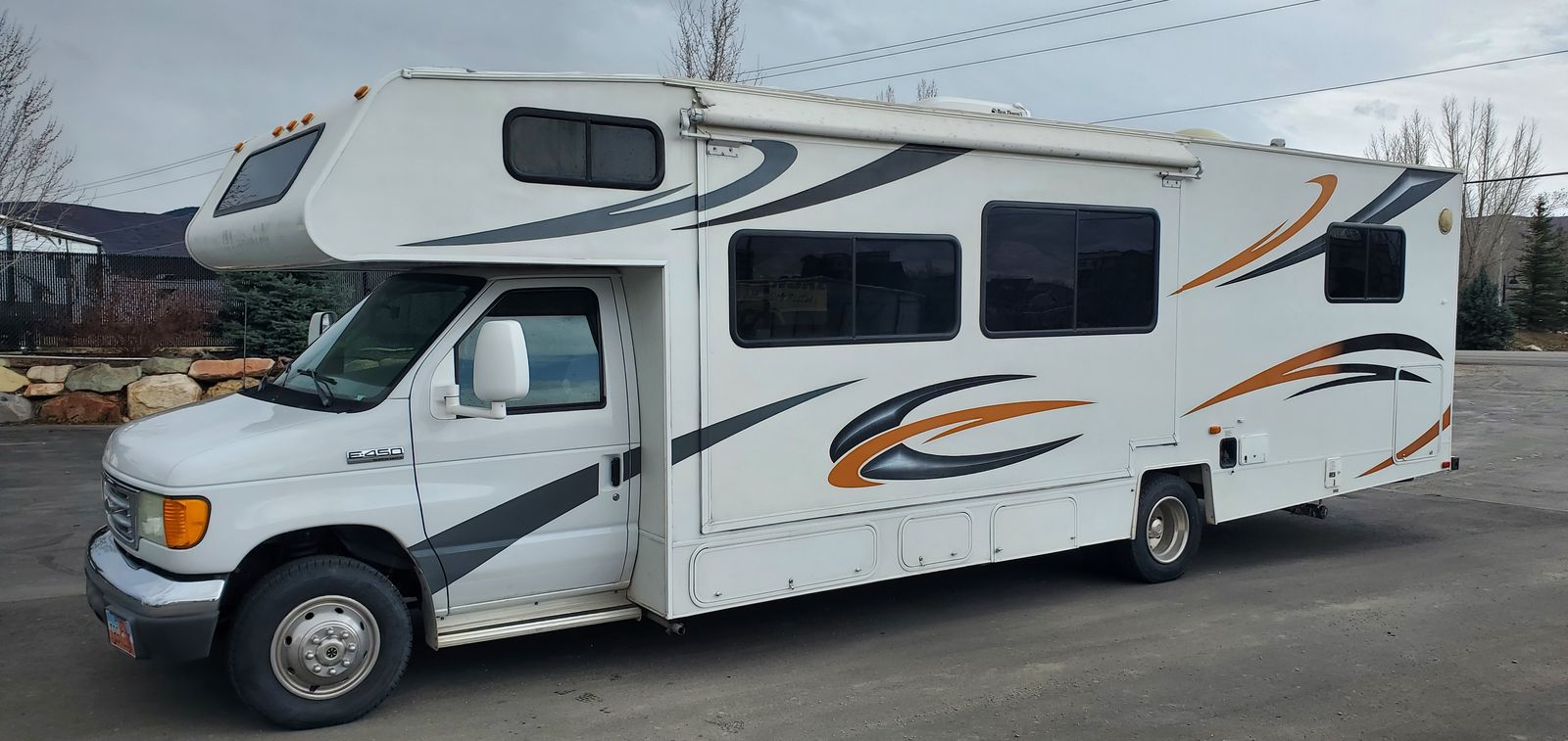 2008 Ford Majestic 31ft Class C Motorhome
