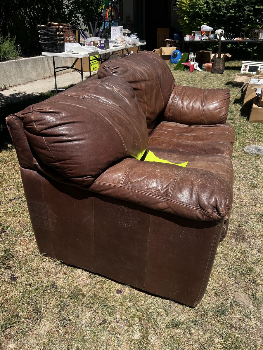 Main image 4