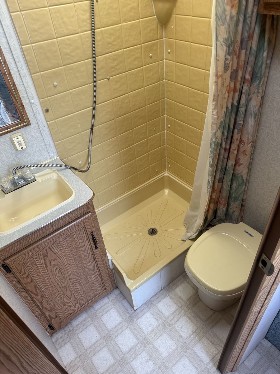 Main image 8
