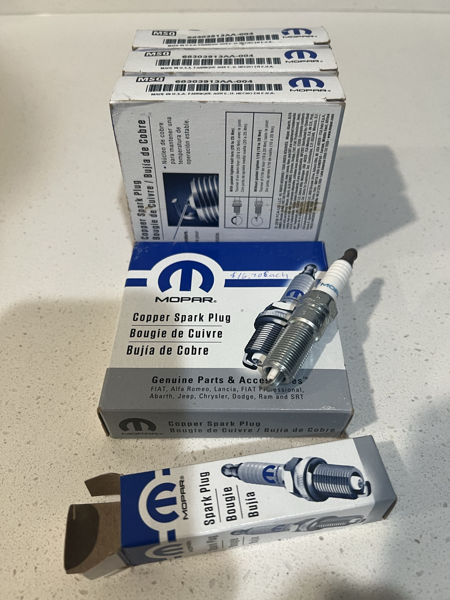 Dodge Hemi Spark Plugs 68303913AA