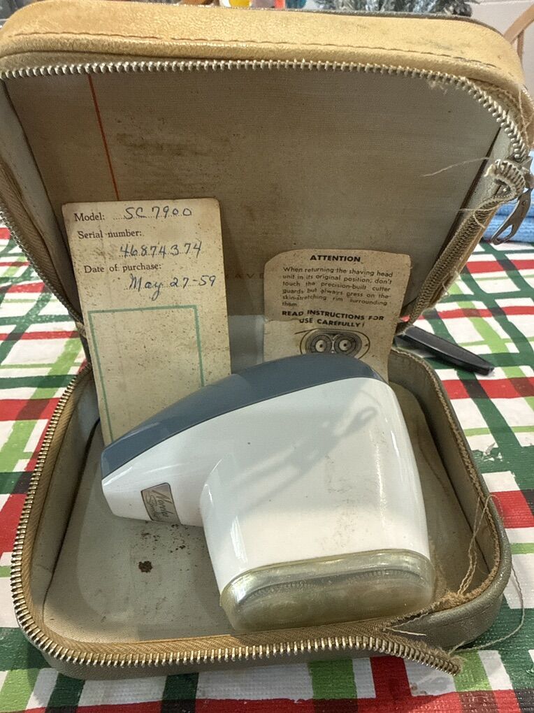 Norelco Sc 7900 Electric Razor