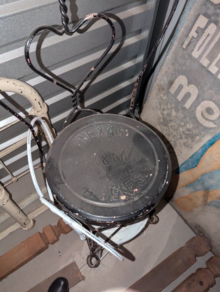 Texas A&M Bistro set