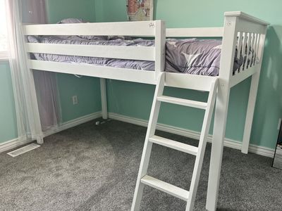 Kids loft bed