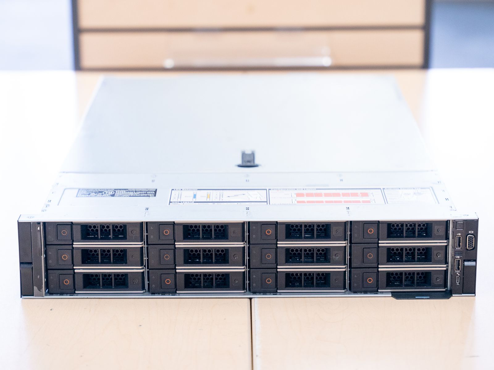 Dell Poweredge R740XD Server | 20 CPU Cores, 128GB RAM, 10G Ethernet, 14x 3.5" HDD Bays