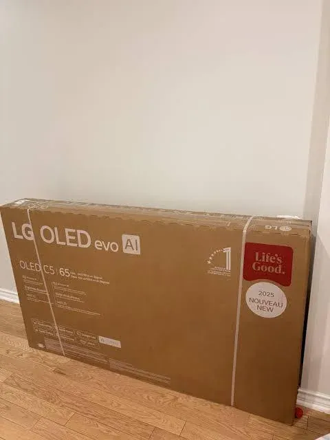 NEW - LG C5 65 OLED TV