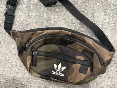 Adidas Camo Fanny Pack Waist Bag Adjustable Strap Outdoor Festival Travel Pouch
