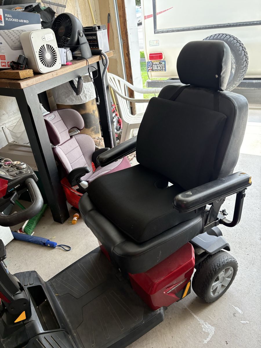fancy scooter for seinors and disabled