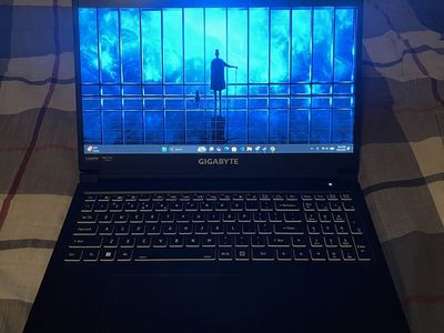 Gigabyte k6 f 16.5 165hz ips