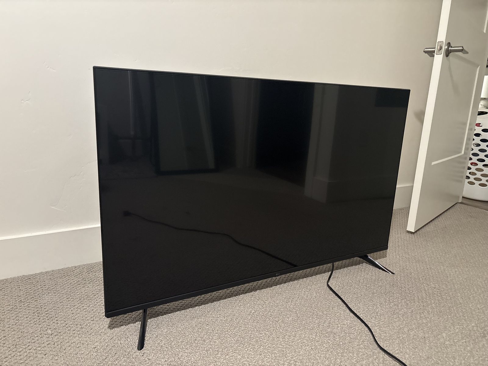Main image 3