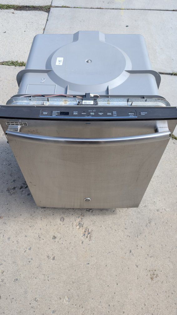 GE stainless dishwasher