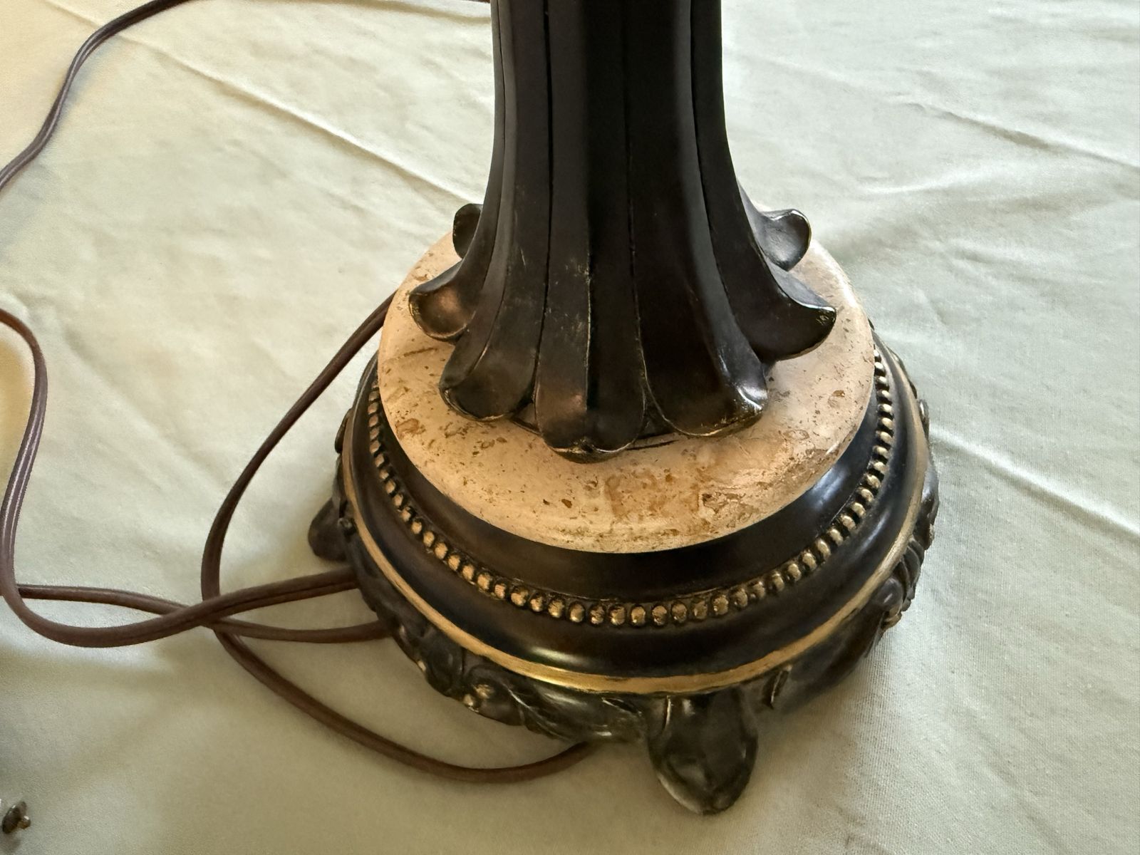 Main image 6