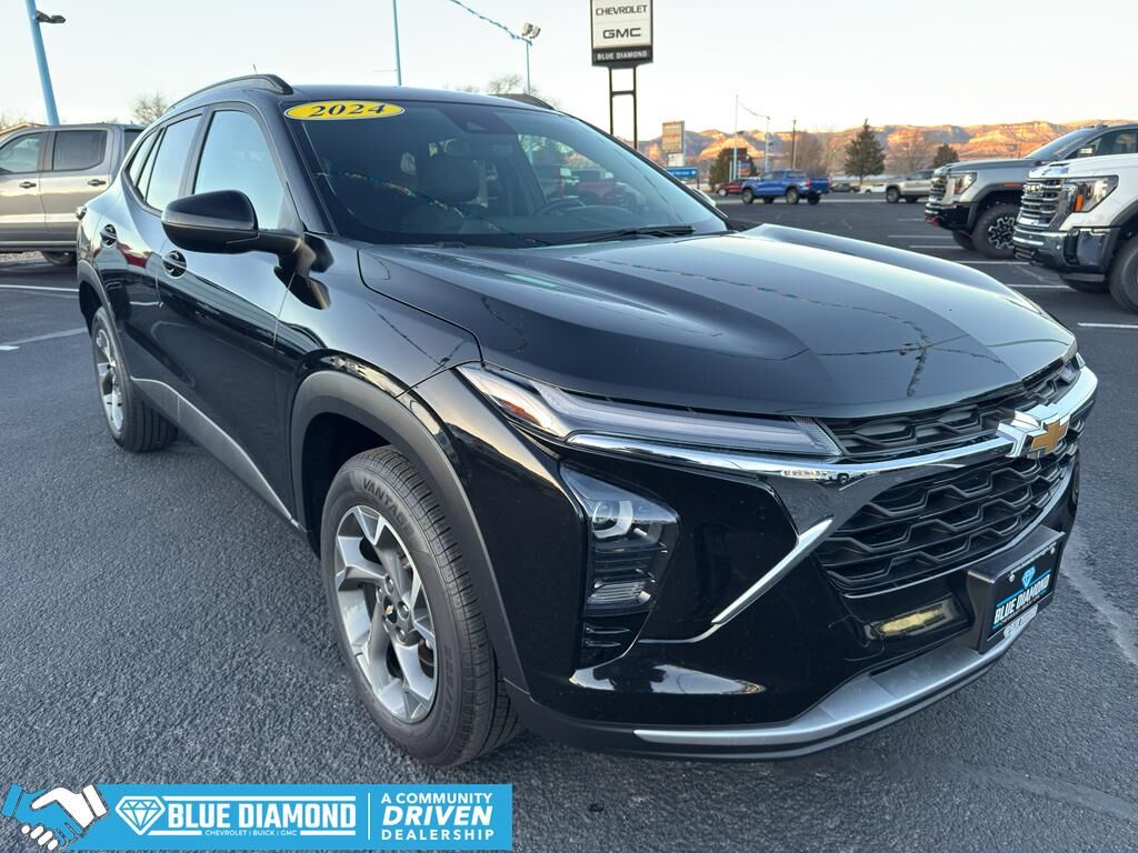 2024 Chevrolet Trax LT