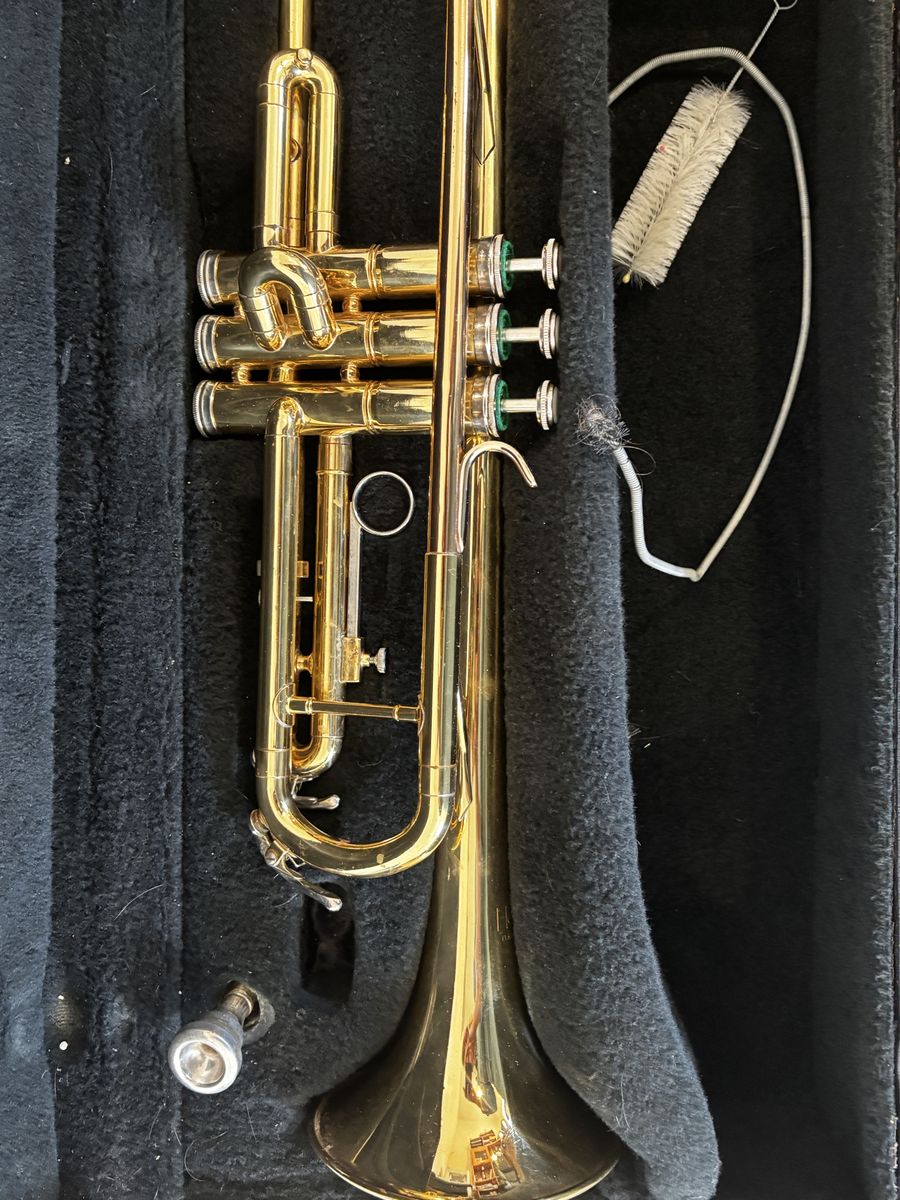 Main image 3