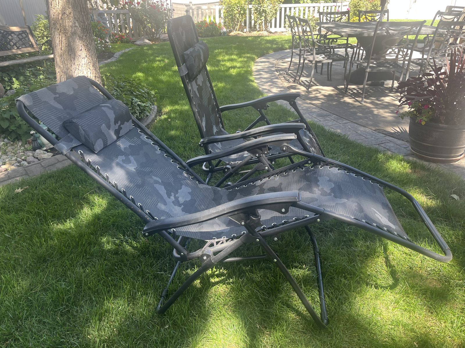 Camo Zero Gravity Reclining Lounge Chair