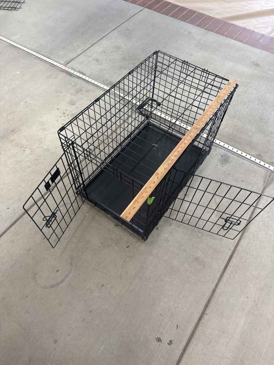 2 Door Wire Dog Kennel
