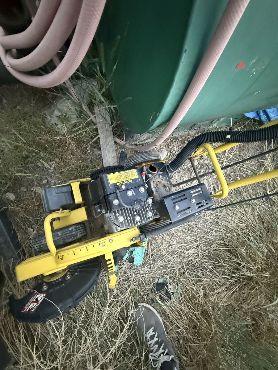 John deer edger