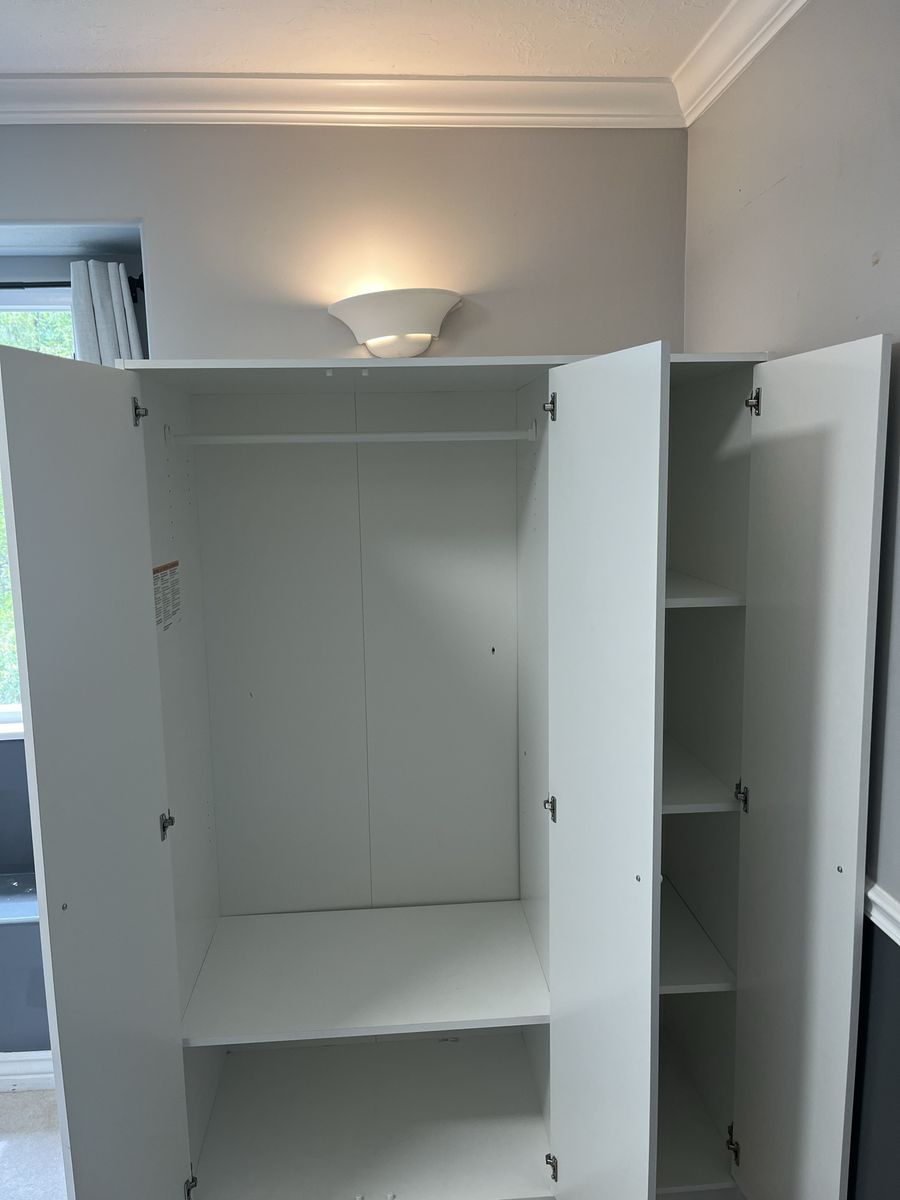 Main image 3