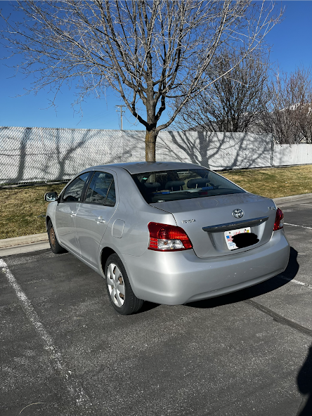 2010 TOYOTA YARIS Base