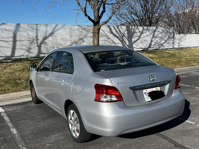 2010 TOYOTA YARIS Base