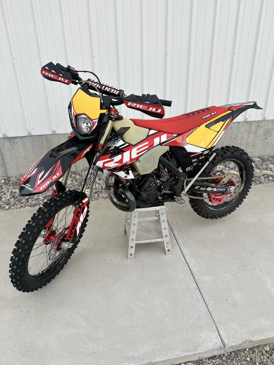 2024 Rieju MR300 Pro