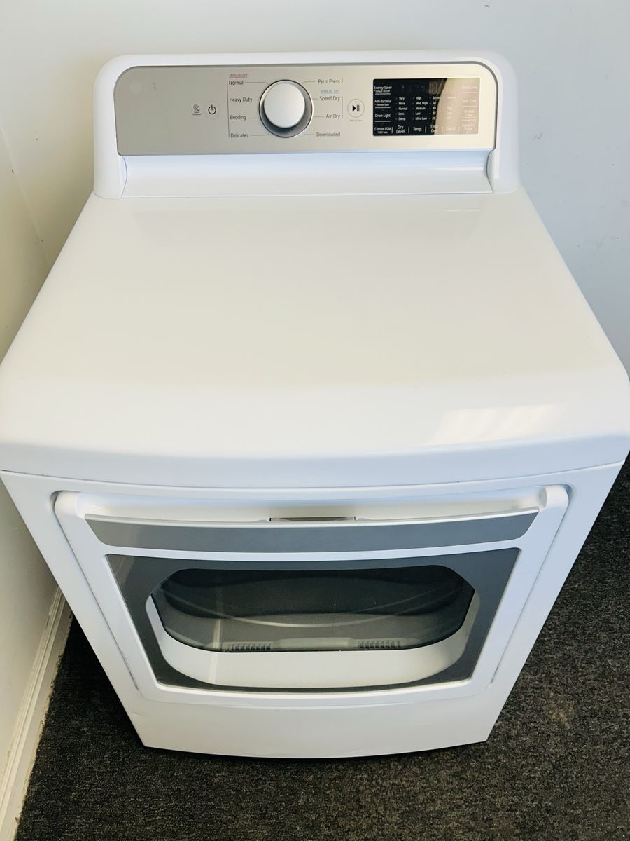 Like new Lg electric dryer