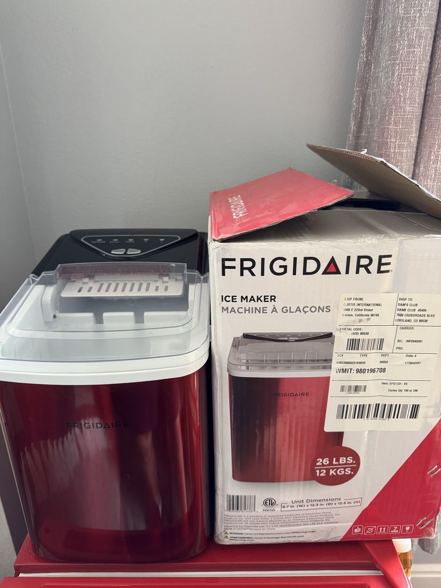 Frigidaire EFIC123-SSRED 26lb Red Stainless Steel Countertop Ice Maker w/ Box