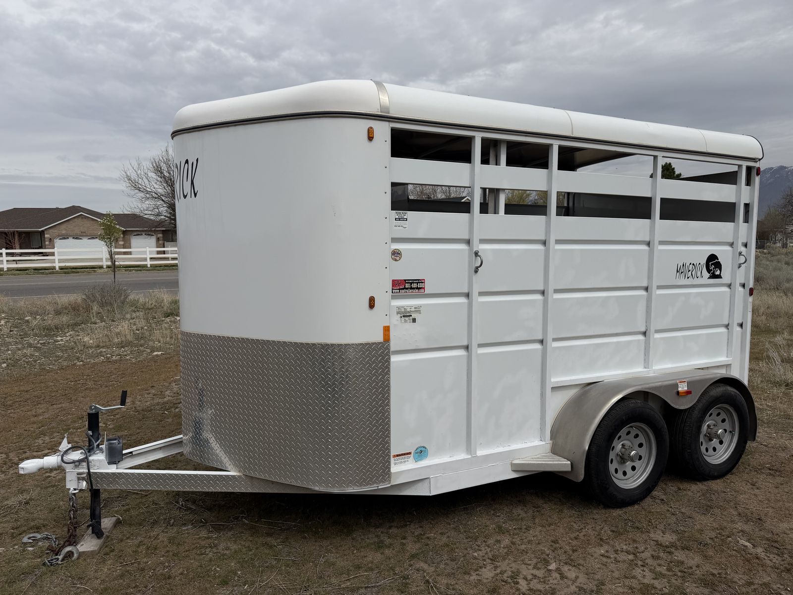 2017 2H Slant Horse Trailer