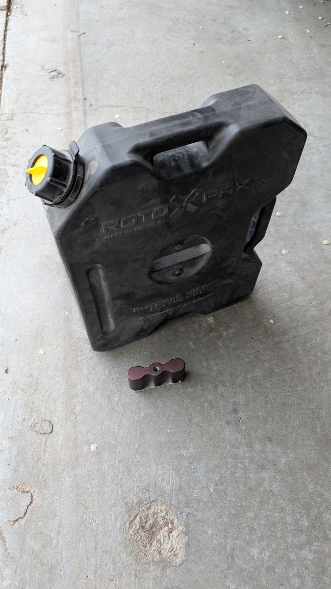 Rotopax 2Gal Watertank Gen2 + Mount