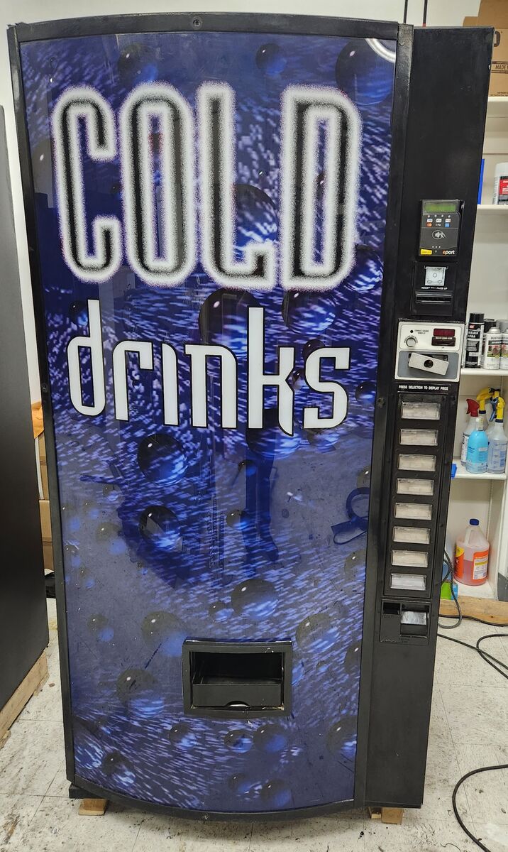Free Delivery and Warranty!!! Drink Vending Machine